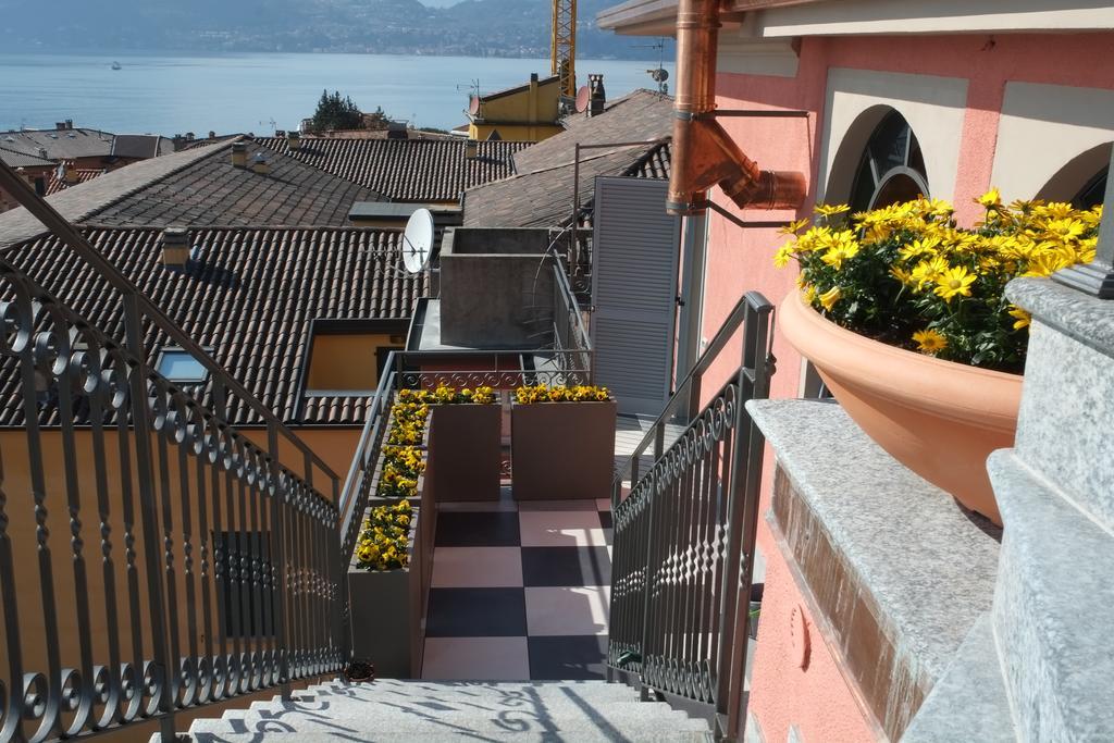 Michelangelo B&B Варена Екстериор снимка