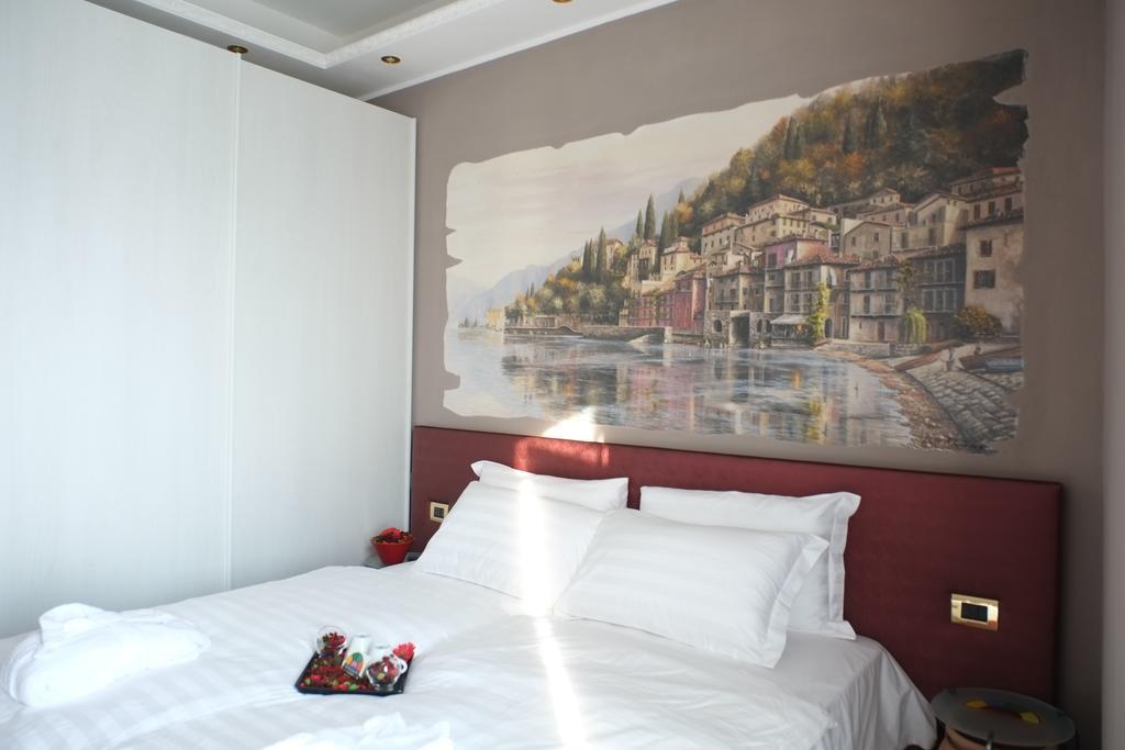 Michelangelo B&B Варена Екстериор снимка